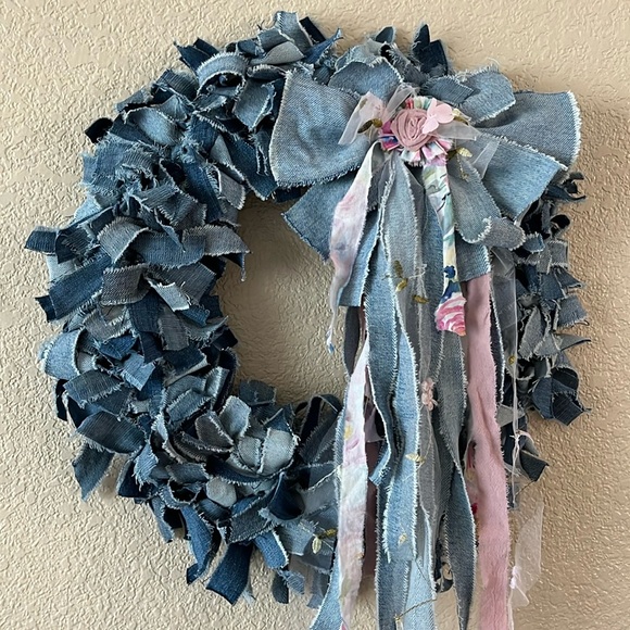 Boho Shabby Rag Wreath Denim Country Cottage Wall Decor Bow Farmhouse - Picture 1 of 12